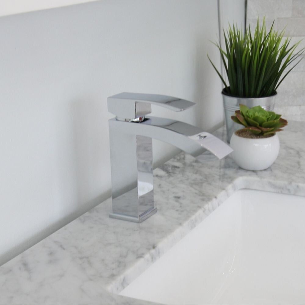Modern Single Handle Polished Chrome Bathroom Faucet