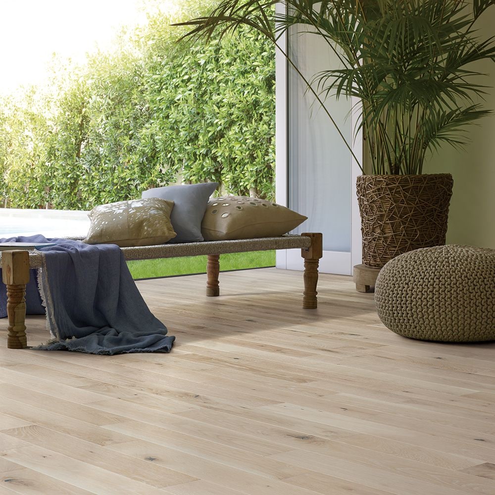French Oak Pelican Hill 3/4-inch Thick X 5-inch Wide Solid Hardwood Flooring (904 sq. ft./pallet)