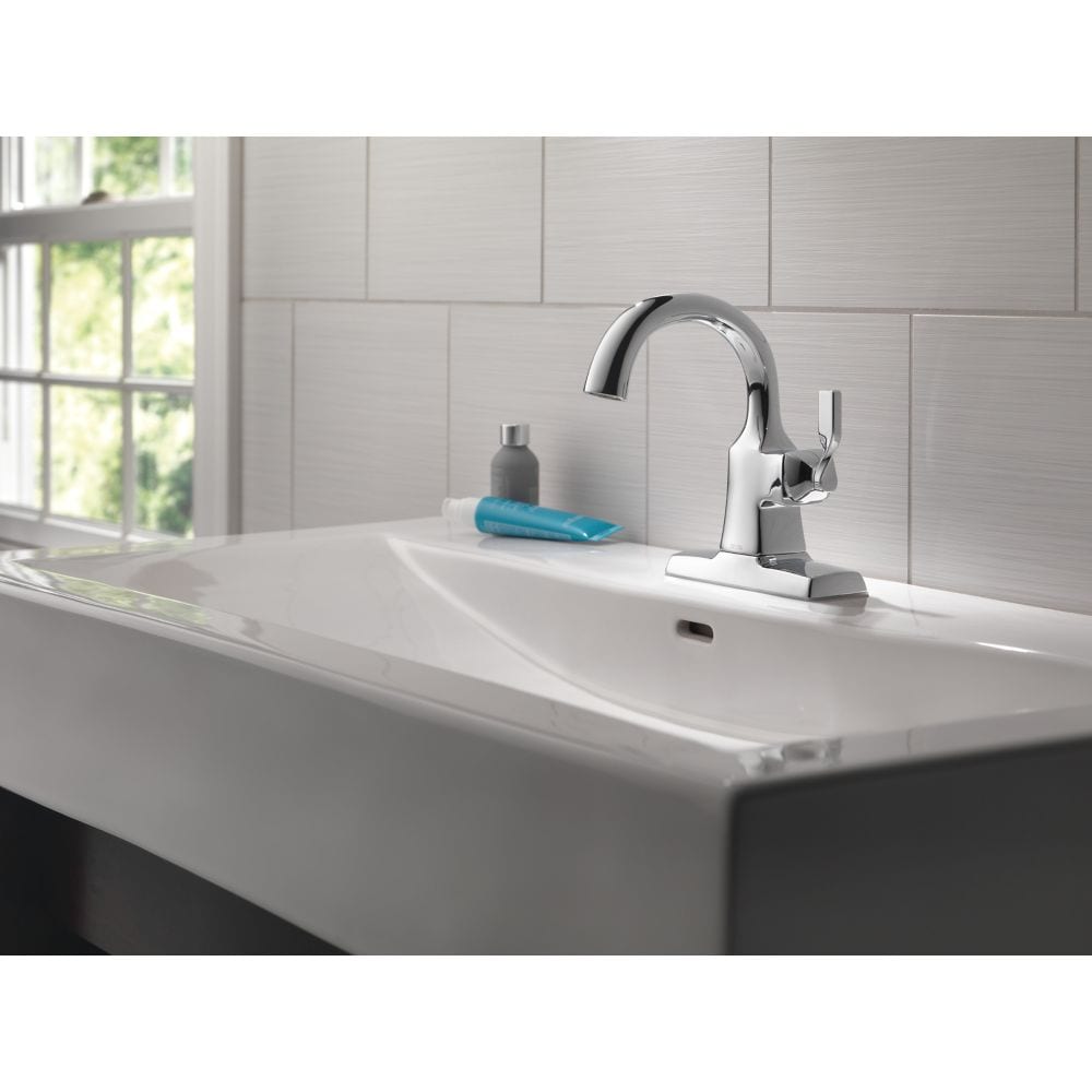 Robinet de lavabo de salle de bain à poignée unique et à trou unique Sawyer, montage sur pont, débit standard, chrome