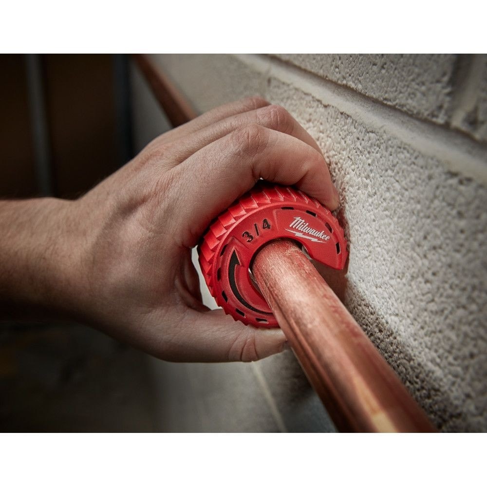3/4 -inch Close Quarters Tubing Cutter