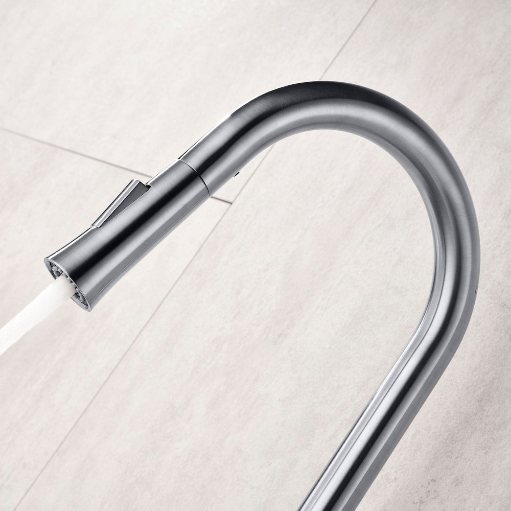 Robinet d'évier de cuisine Parker en nickel brossé
