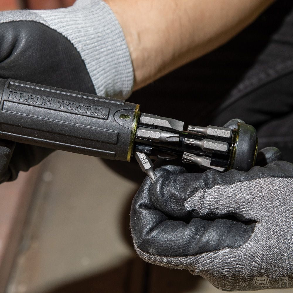 14-in-1 Multi-Bit Adjustable Length Screwdriver