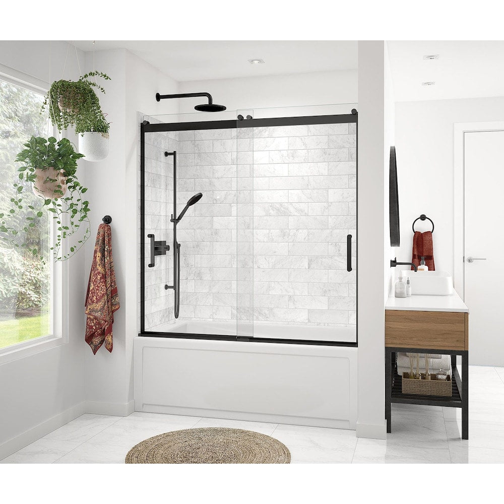Porte de baignoire coulissante sans cadre Revelation Round 56 - 59L (largeur réglable) x 57H en noir mat avec verre transparent