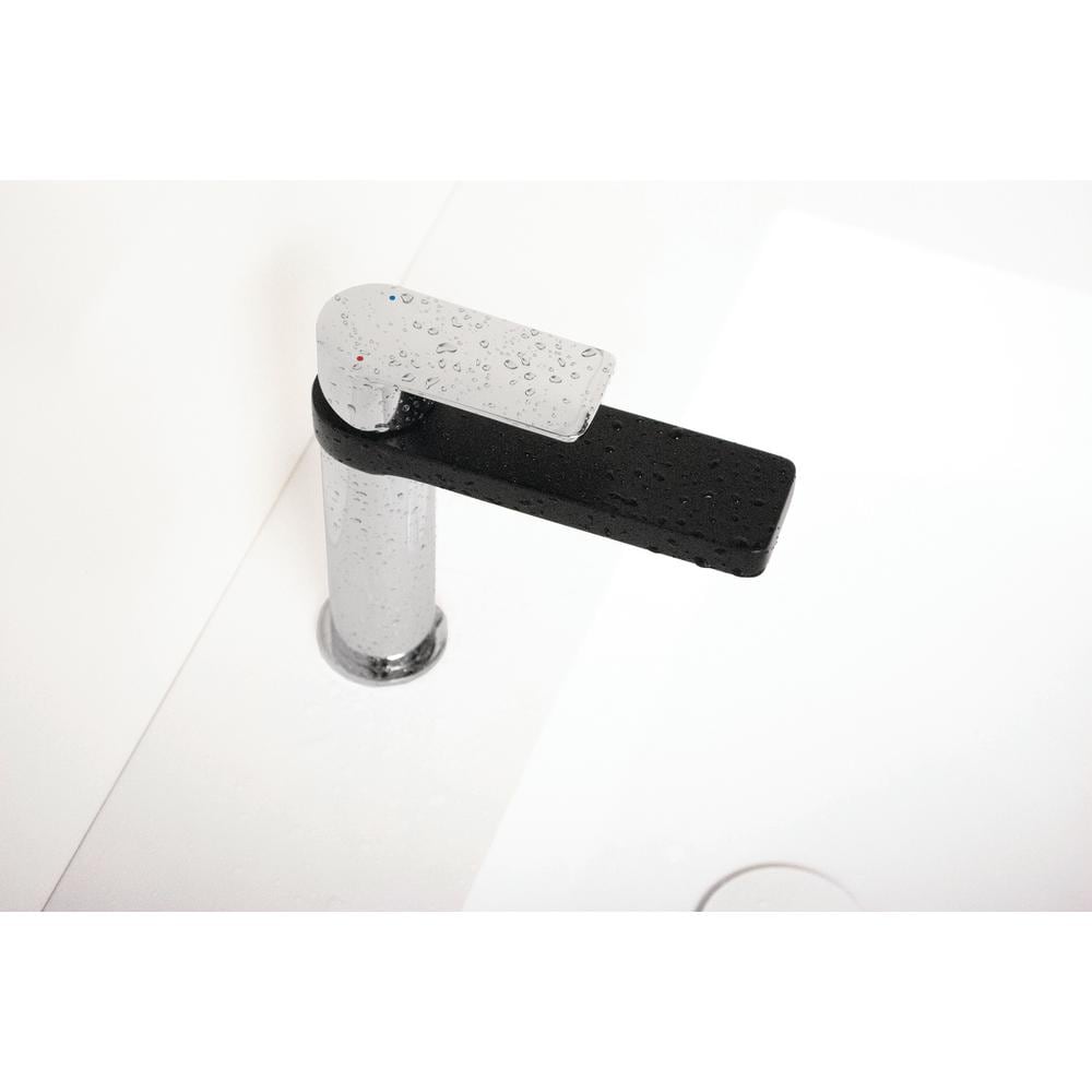Robinet Cosmopolitan en chrome et noir mat