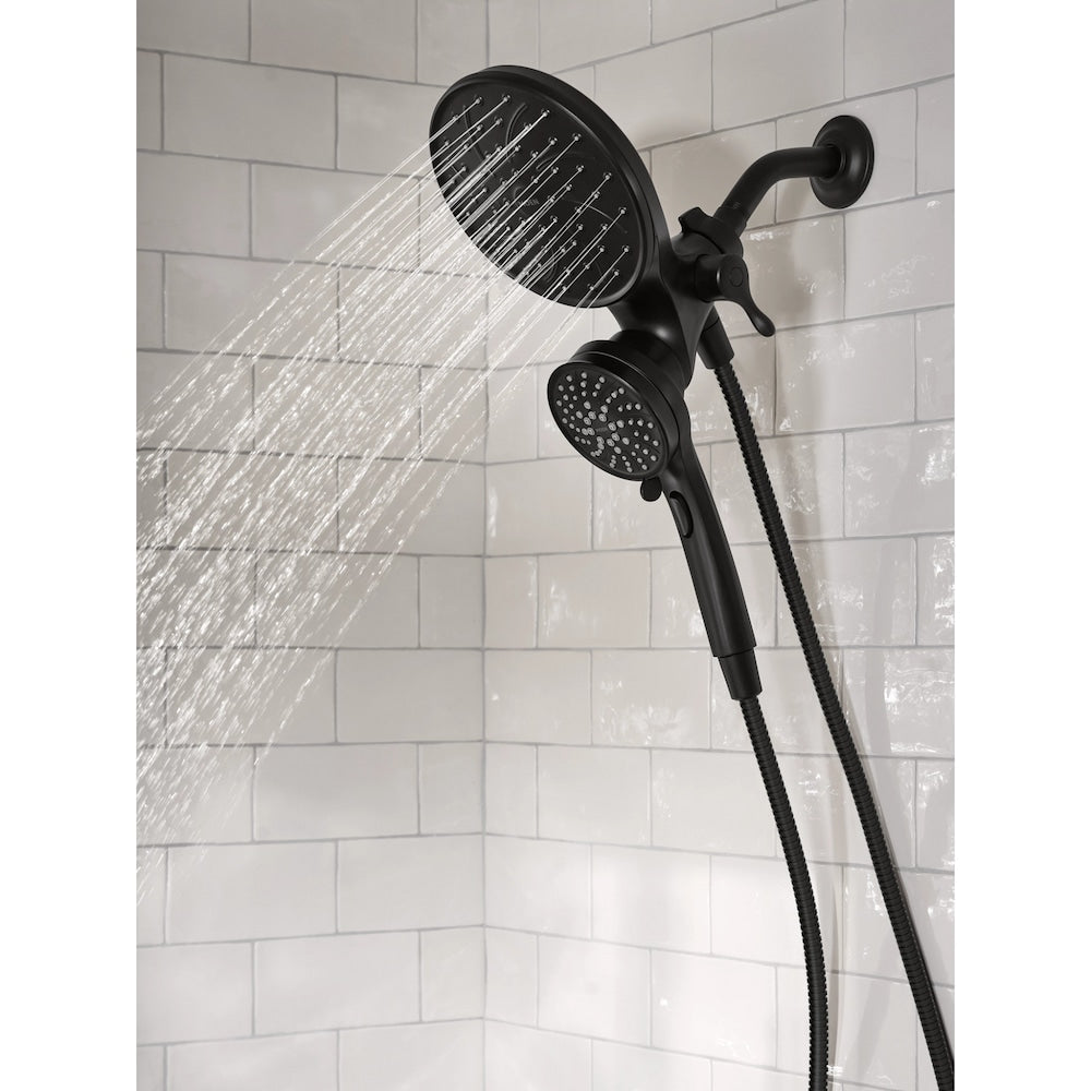 Robinet de baignoire-douche à poignée unique Brecklyn à 6 jets avec pomme de douche à effet pluie Magnetix en noir mat