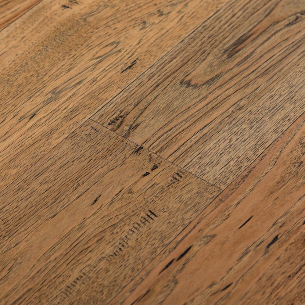 Plancher de bois franc d'ingénierie XXL Heirloom, 3/8 po d'épaisseur x 7,5 po de largeur x longueur variable (19,43 pi2/boîte)