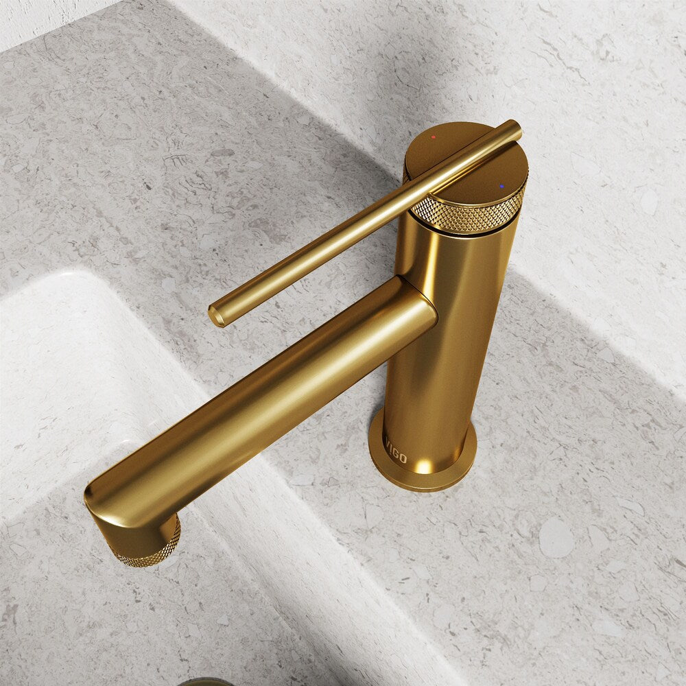 Robinet de salle de bain à poignée unique à trou unique Sterling en or brossé mat