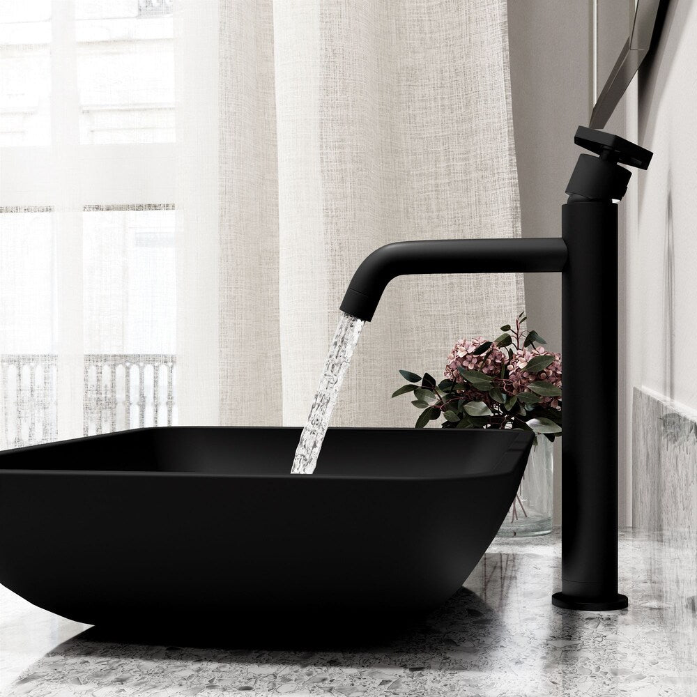Robinet de salle de bain monotrou à poignée unique Ruxton en noir mat