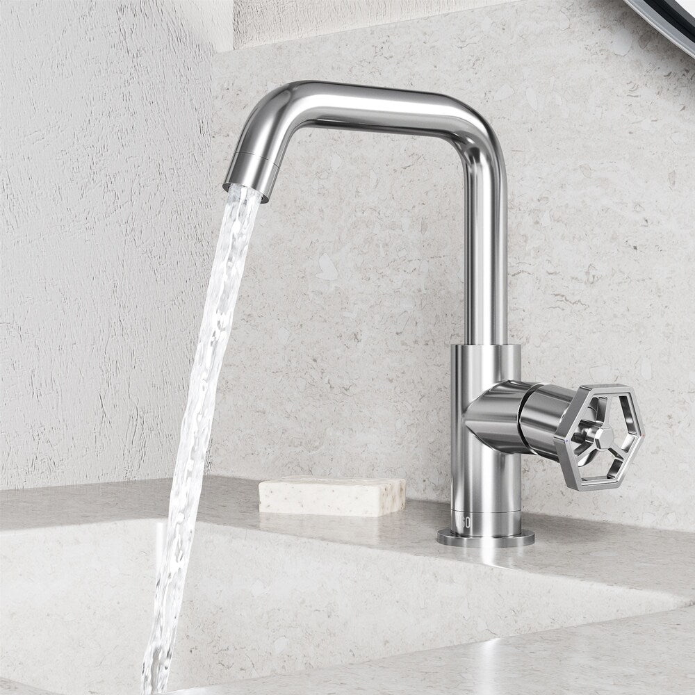 Robinet de salle de bain à poignée unique oblique à trou unique Ruxton en chrome