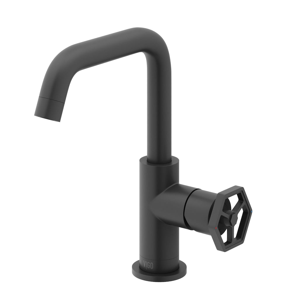 Robinet de salle de bain à poignée unique à trou unique oblique Ruxton en noir mat