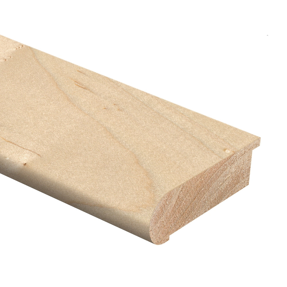 Moulure de nez de marche en bois dur affleurante Mple/Ctry Natur de 3/4 po d'épaisseur x 2-3/4 po de largeur x 94 po de longueur