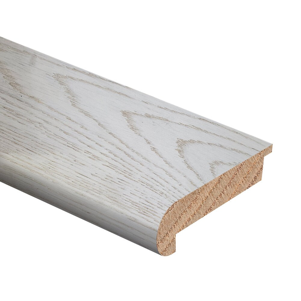 Moulure de nez de marche en bois dur Ashvl/Cl Hrbr Ok de 1/2 po d'épaisseur x 2-3/4 po de largeur x 94 po de longueur, affleurante