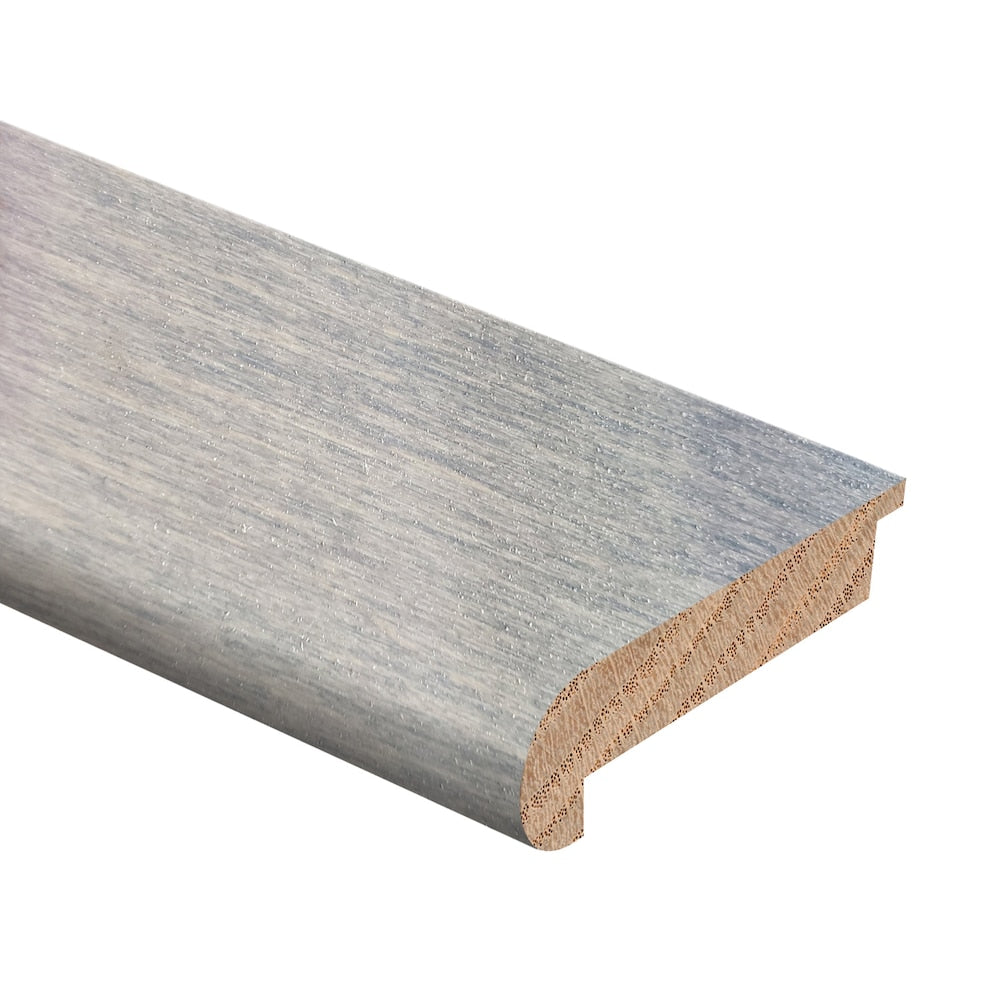 Moulure de nez de marche en bois dur affleurante en érable Whiteshell de 1/2 po d'épaisseur x 2-3/4 po de largeur x 94 po de longueur