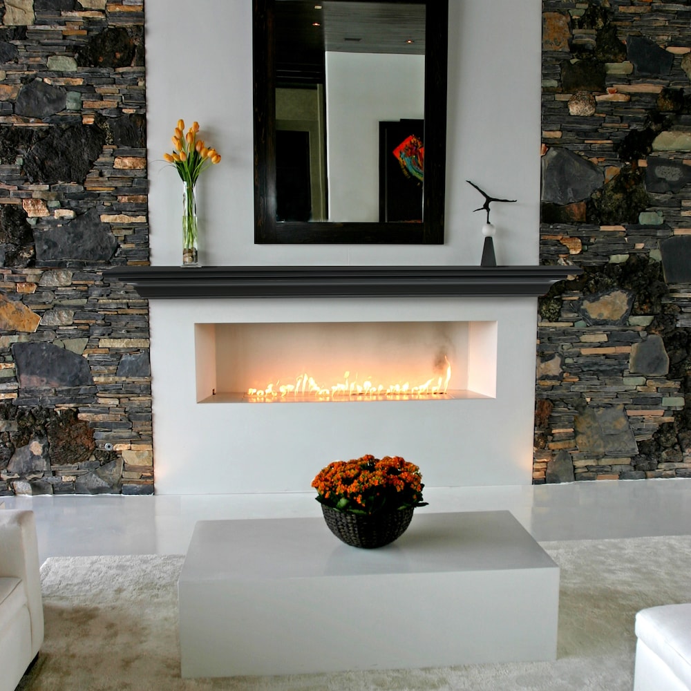 Étagère ou étagère de cheminée Crestwood 48" en MDF avec peinture noire