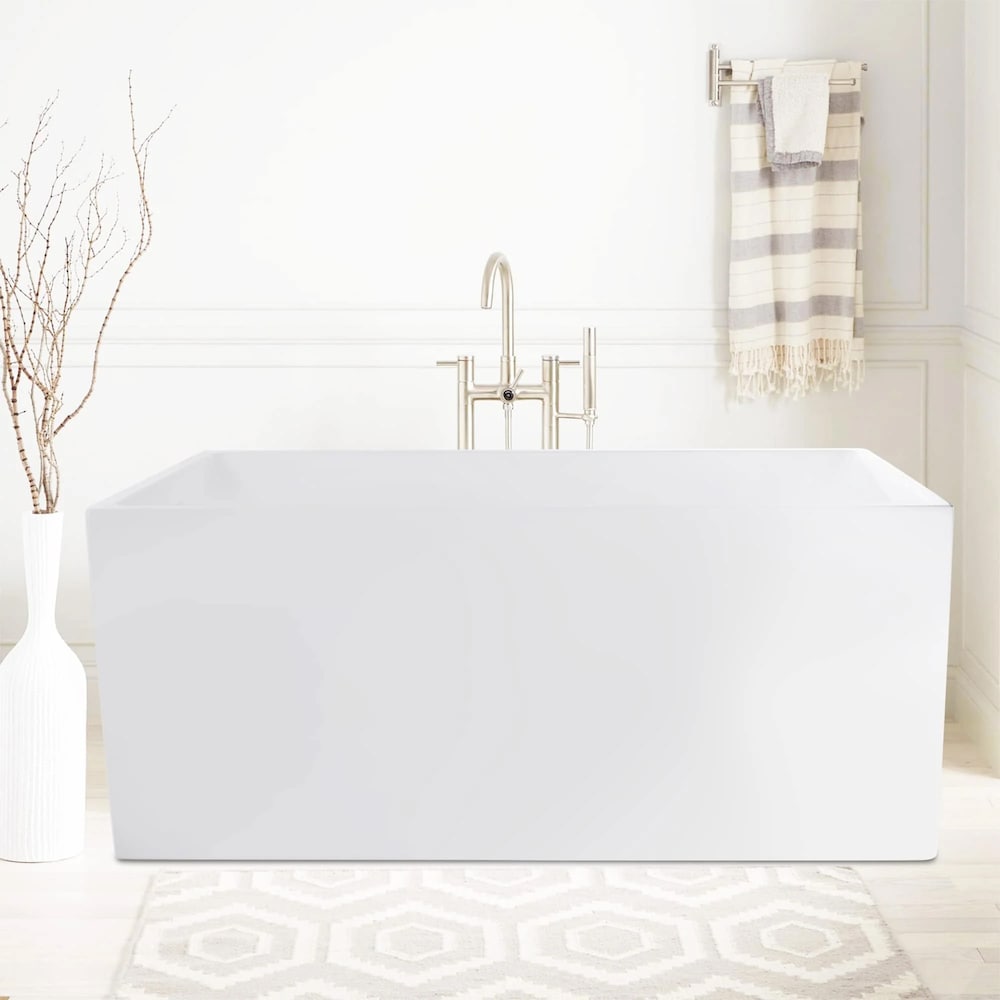 Vannes 47 inch Acrylic Flatbottom Freestanding Bathtub in White