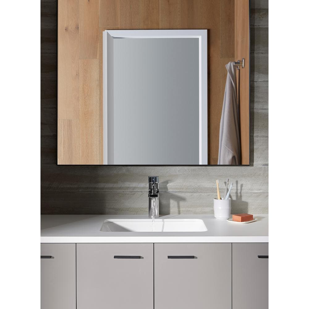 Parallel Single-Handle Single Hole Bathroom Faucet in Vibrant Brushed Nickel