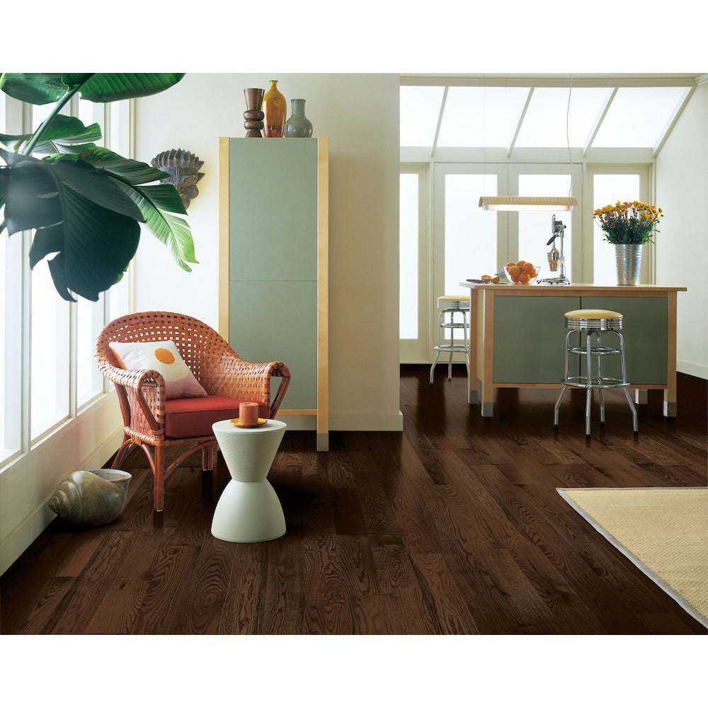 Échantillon de parquet contrecollé en chêne Barista Brown 5 pouces x 6 pouces