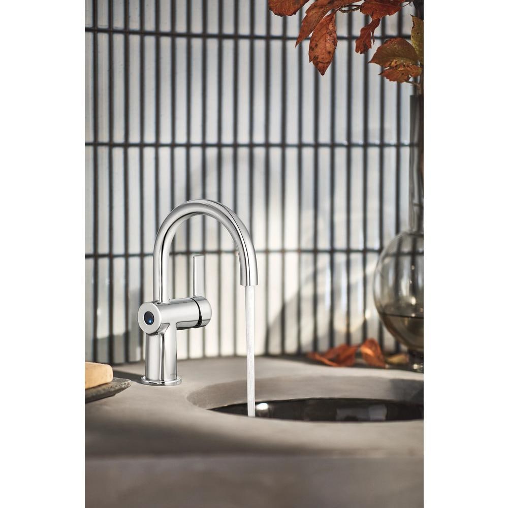 Robinet de lavabo de salle de bain sans contact à poignée unique Motionsense Wave de 4 pouces avec plaque de pont en chrome (robinet inclus)