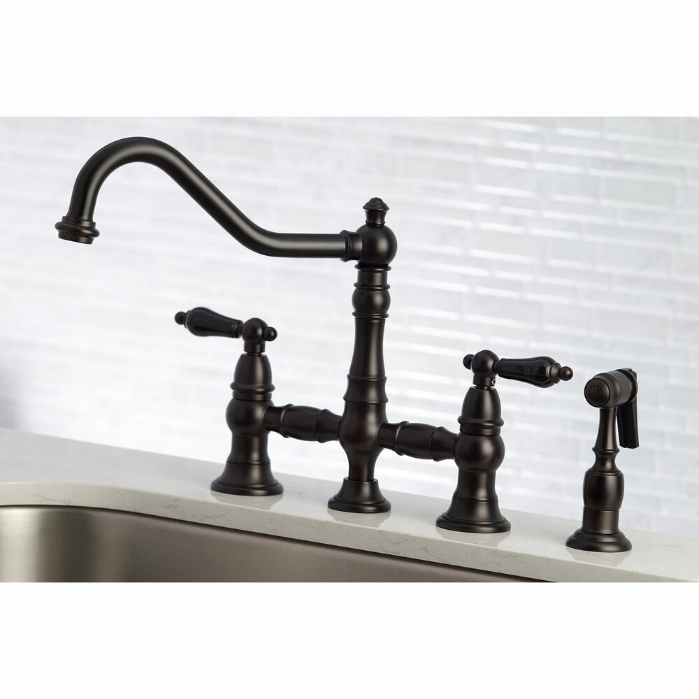 Robinet de cuisine à 2 poignées en porcelaine Duchess avec pulvérisateur latéral en bronze huilé