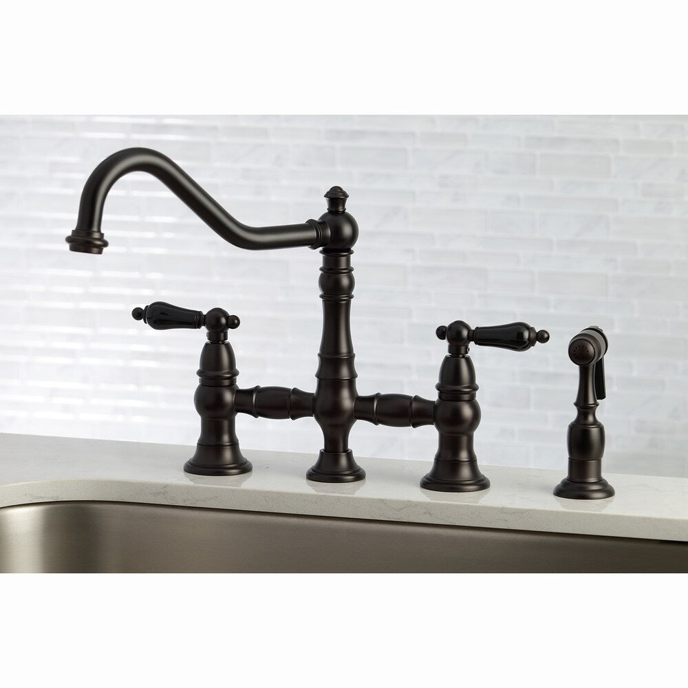 Robinet de cuisine à 2 poignées en porcelaine Duchess avec pulvérisateur latéral en bronze huilé