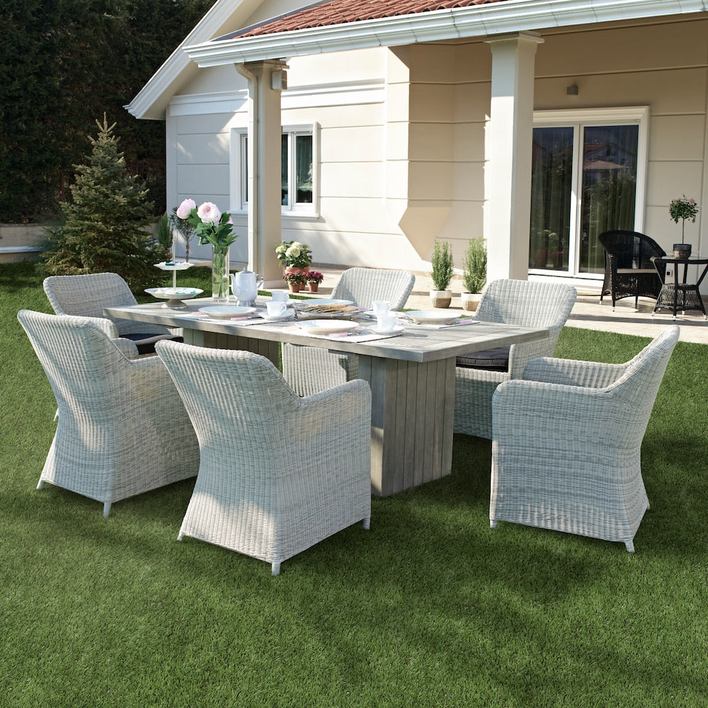 Tapis de gazon artificiel vert prédécoupé Urban Garden de 30 mm, 3,74 pi x 8,66 pi