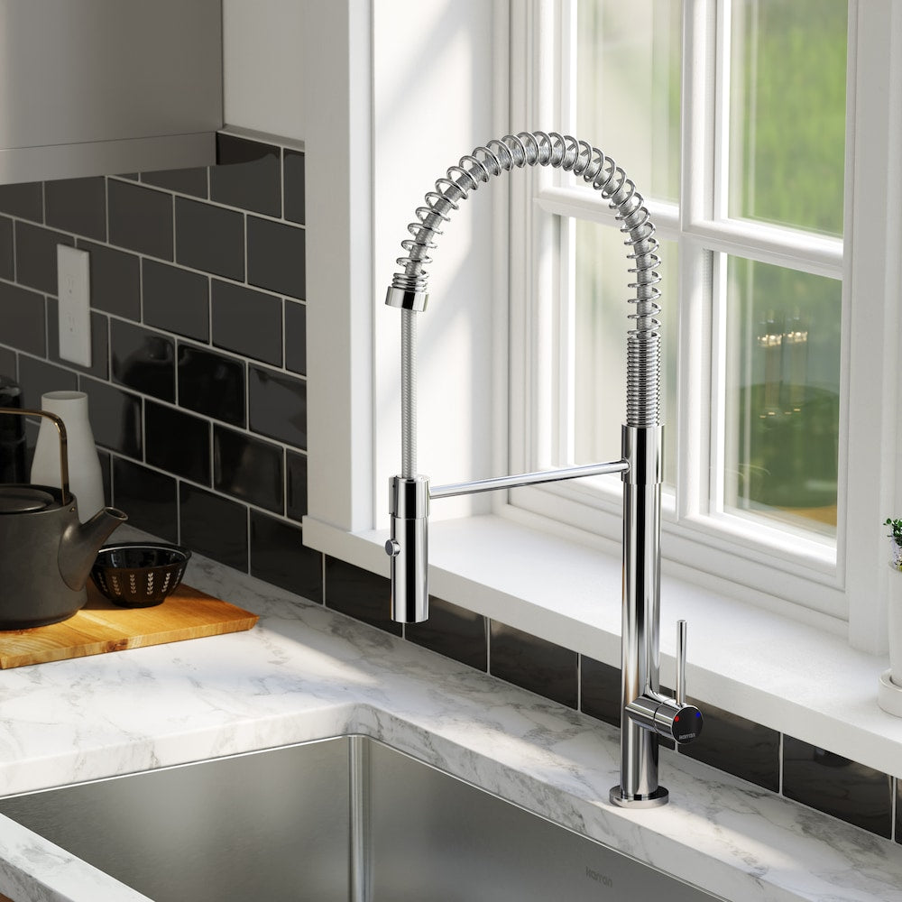 Bluffton Single-Handle Pull-Down Sprayer Kitchen Faucet in Chrome