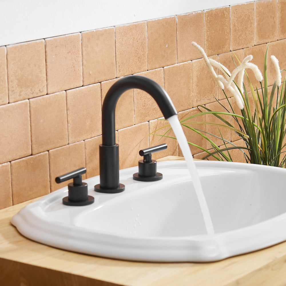 Robinet de salle de bain à double poignée de 8 pouces avec ensemble de vidange escamotable en noir mat