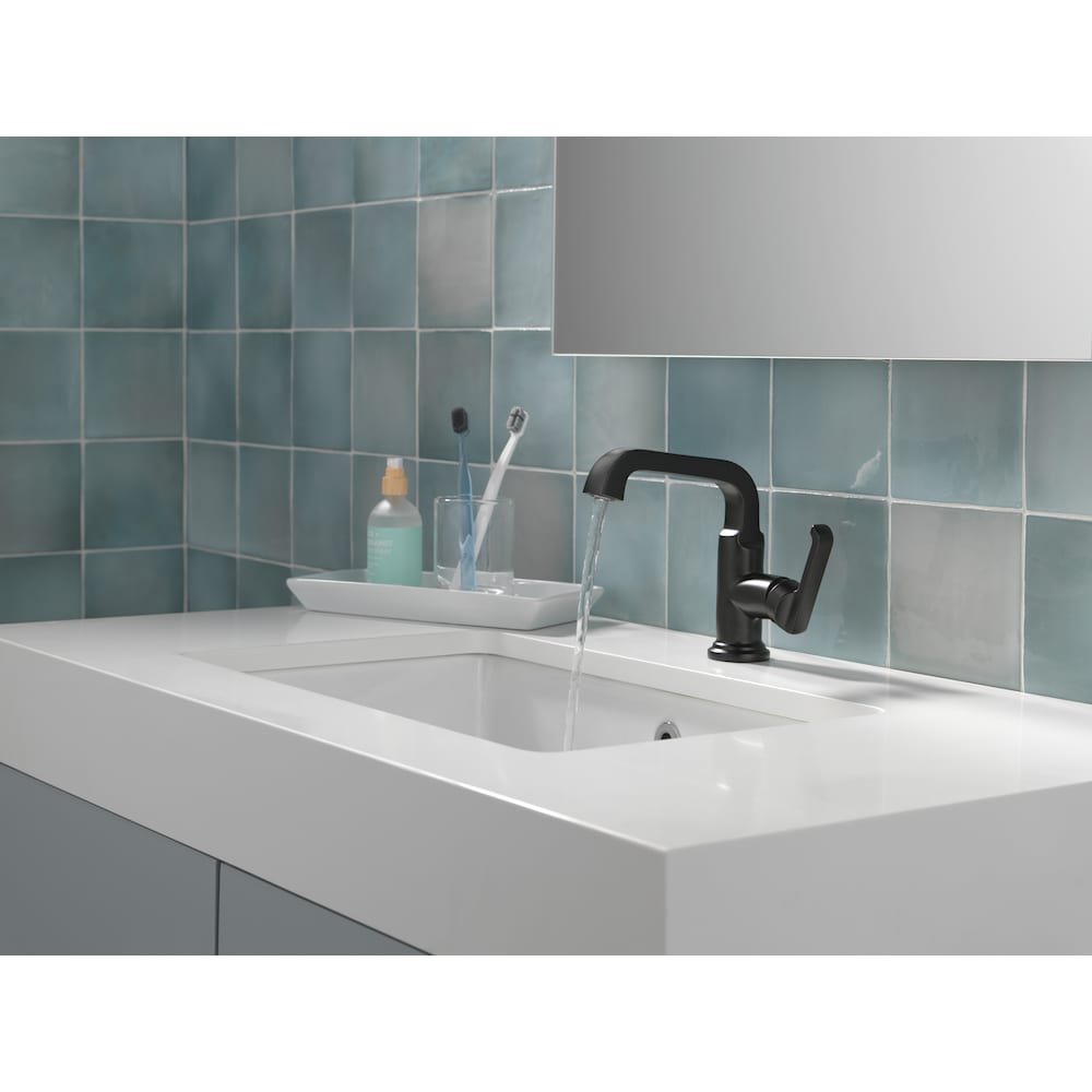 Robinet de salle de bain à arc élevé à 1 poignée et trou unique Tetra avec ensemble de vidange en métal noir