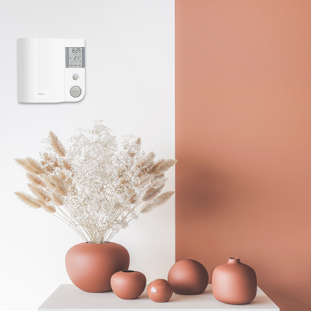 Thermostat programmable de chauffage électrique TH104PLUS 5-2 jours