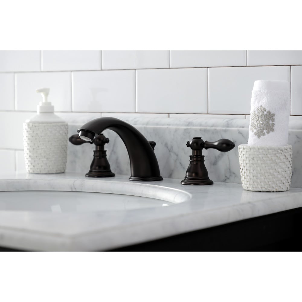 Robinet de salle de bain à 2 poignées de 8 pouces de style American-Classic en bronze huilé