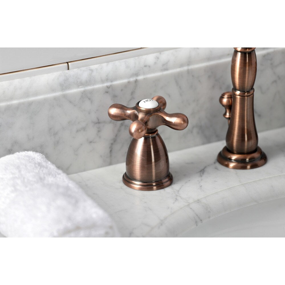 Robinet de salle de bain à 2 poignées de 8 pouces Heritage en cuivre antique
