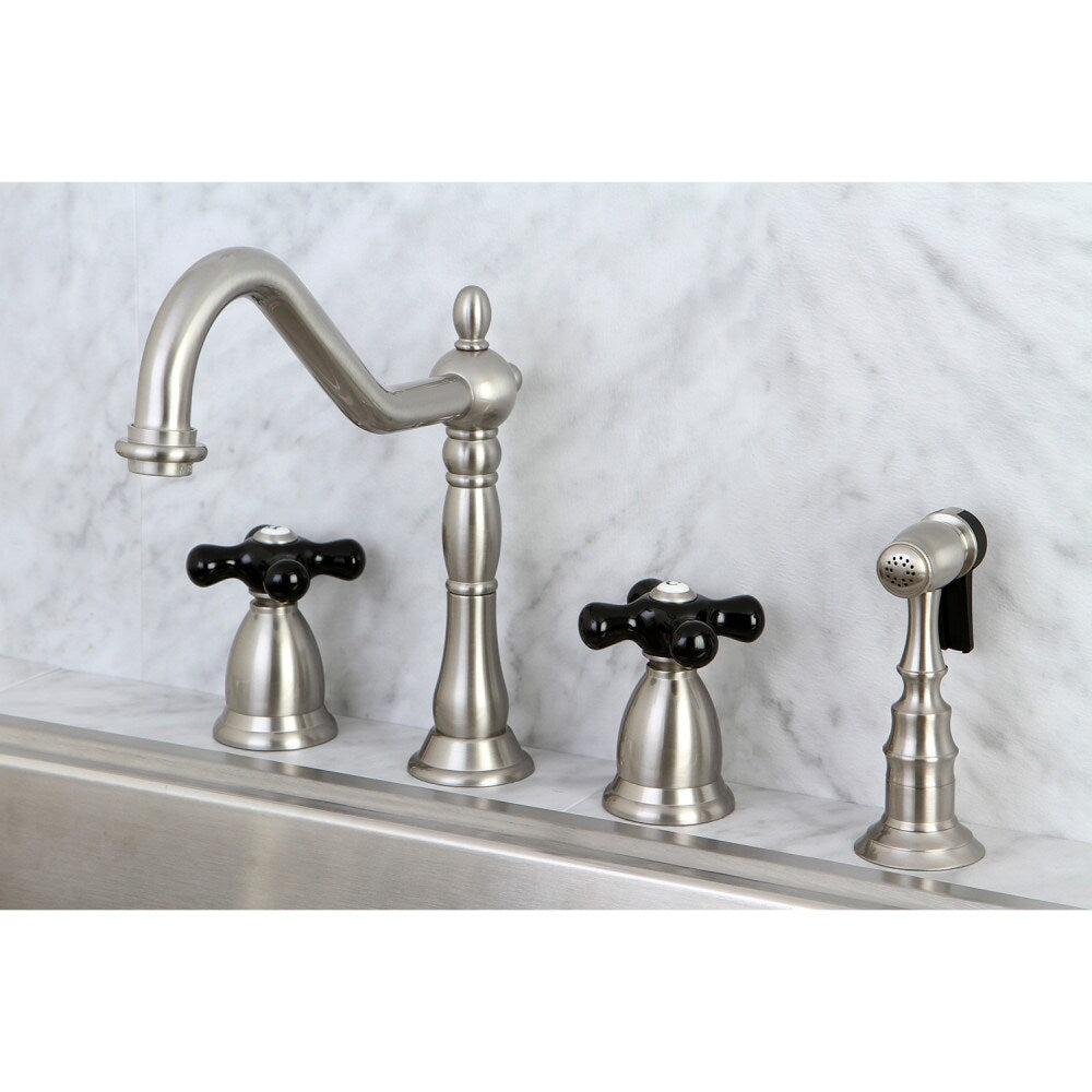 Robinet de cuisine standard à 2 poignées Duchess-Cross avec pulvérisateur latéral en nickel brossé