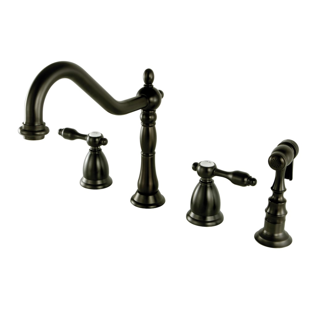 Robinet de cuisine standard à deux poignées Tudor avec pulvérisateur latéral en bronze huilé