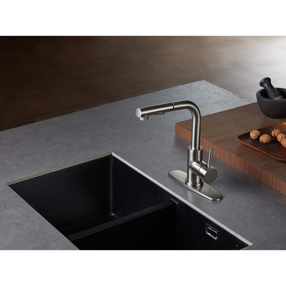 Robinet de cuisine à poignée unique et douchette extractible Concord en nickel brossé