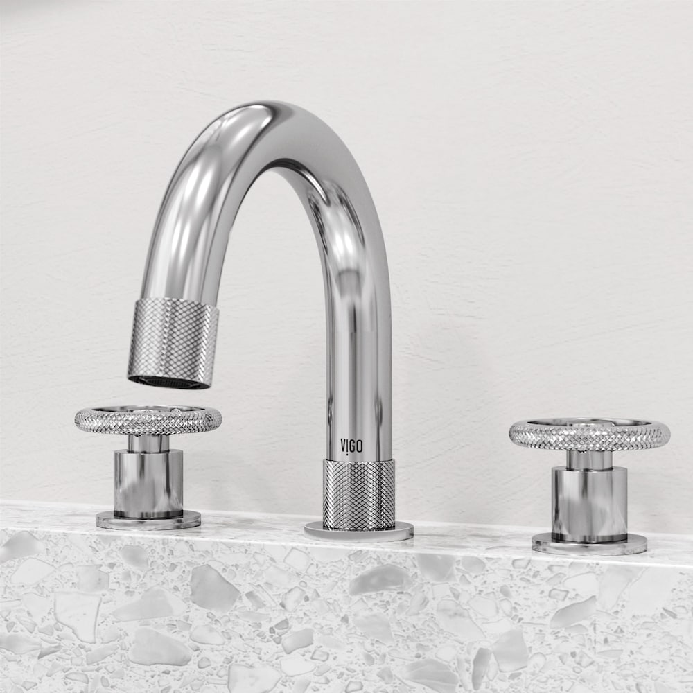 Robinet de salle de bain à 2 poignées Wythe de 11 po de largeur en chrome
