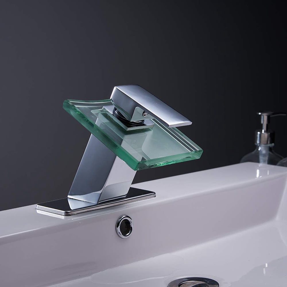 Robinet de salle de bain à un trou et à poignée unique en cascade avec bec en verre en chrome poli