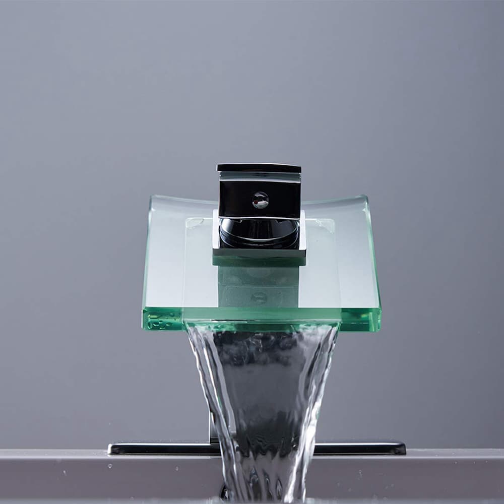 Robinet de salle de bain à un trou et à poignée unique en cascade avec bec en verre en chrome poli