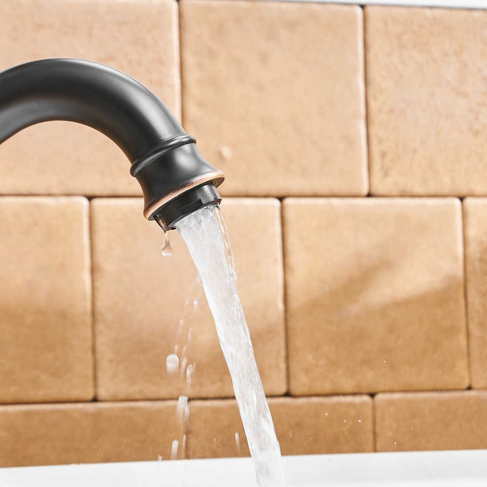 Waterfall Single Hole Single-Handle Vessel Bathroom Faucet with Drain Assembly in Oil Rubbed Bronze