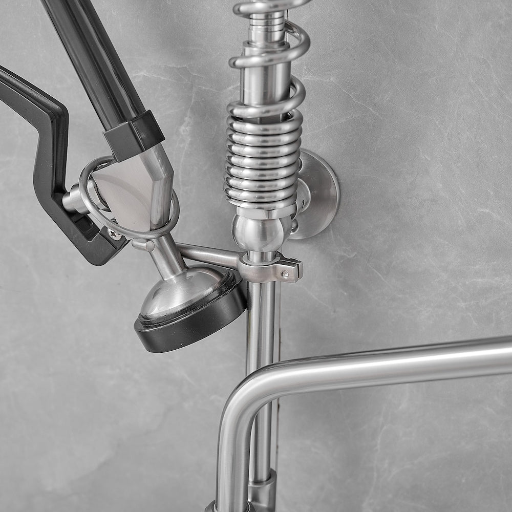 Robinet de cuisine utilitaire à 2 poignées avec bec rétractable et pré-rinçage pour restaurant commercial en nickel