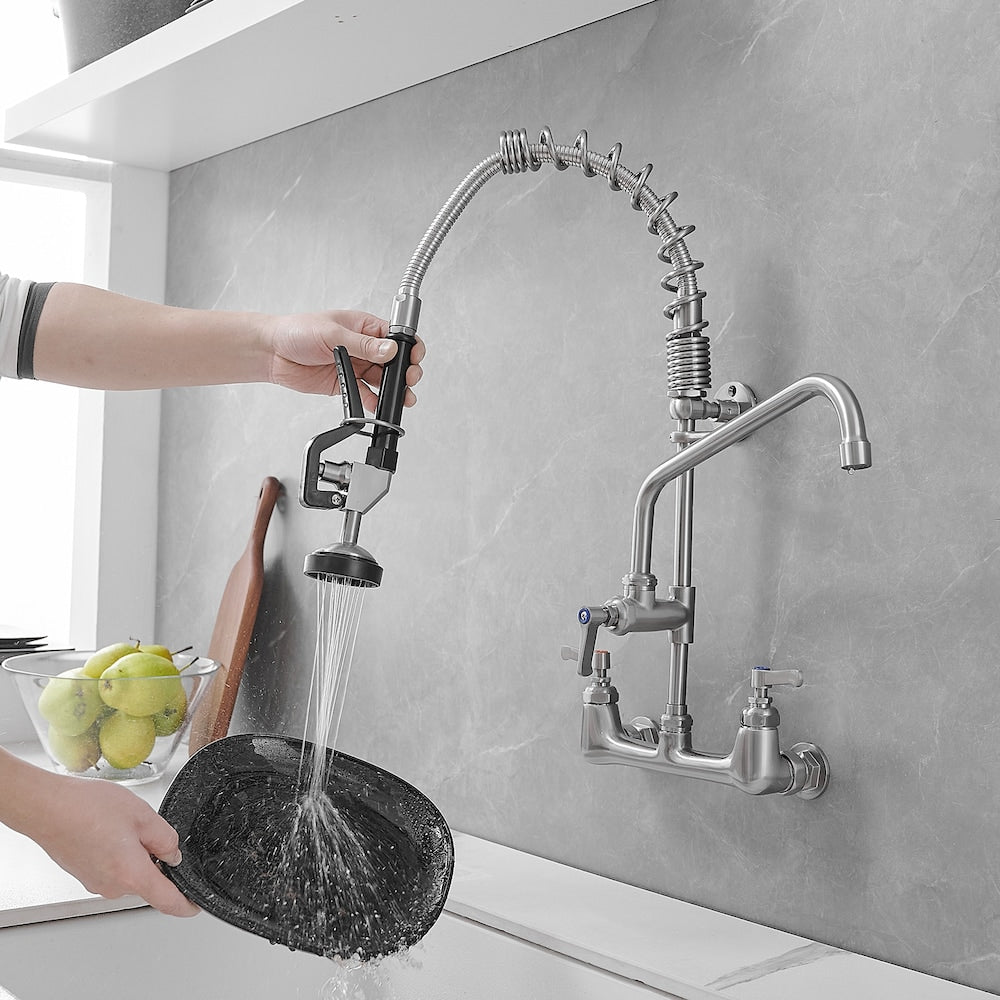 Robinet de cuisine utilitaire à 2 poignées avec bec rétractable et pré-rinçage pour restaurant commercial en nickel