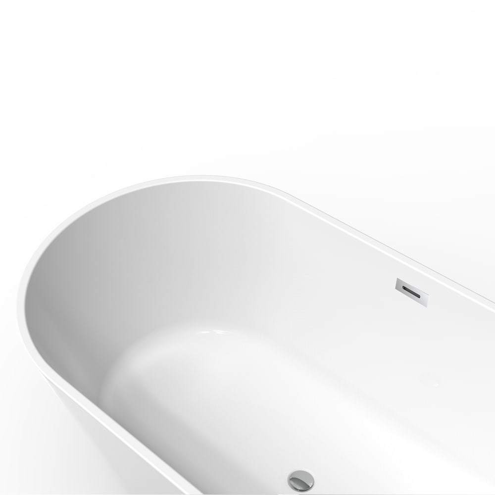 Harmony 5.58 ft. Acrylic One-Piece Freestanding Oval Soaker Bathtub with Centre Drain in White