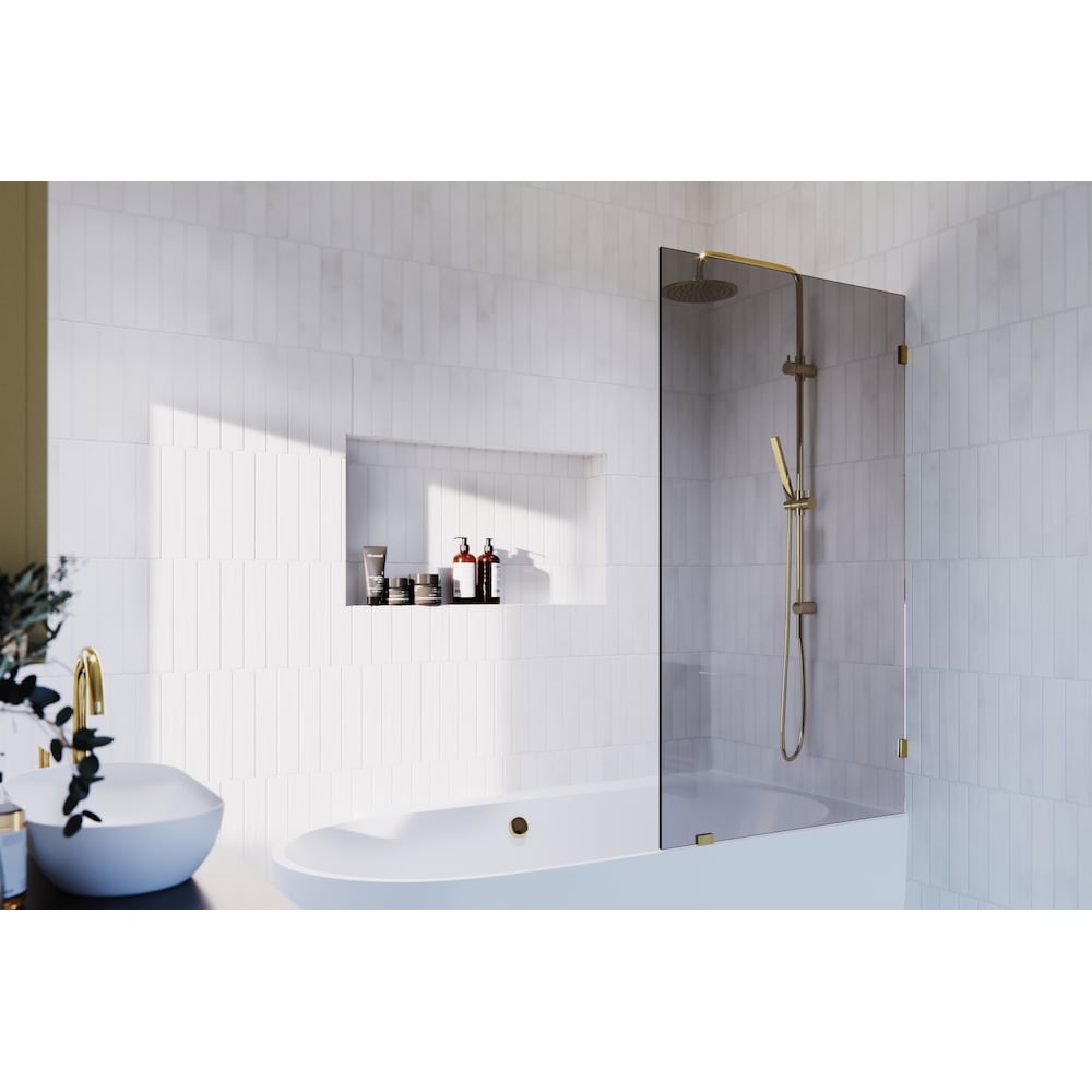 Porte de baignoire à panneau fixe simple Ursa de 34 po de largeur x 58,25 po de hauteur en laiton avec verre teinté gris