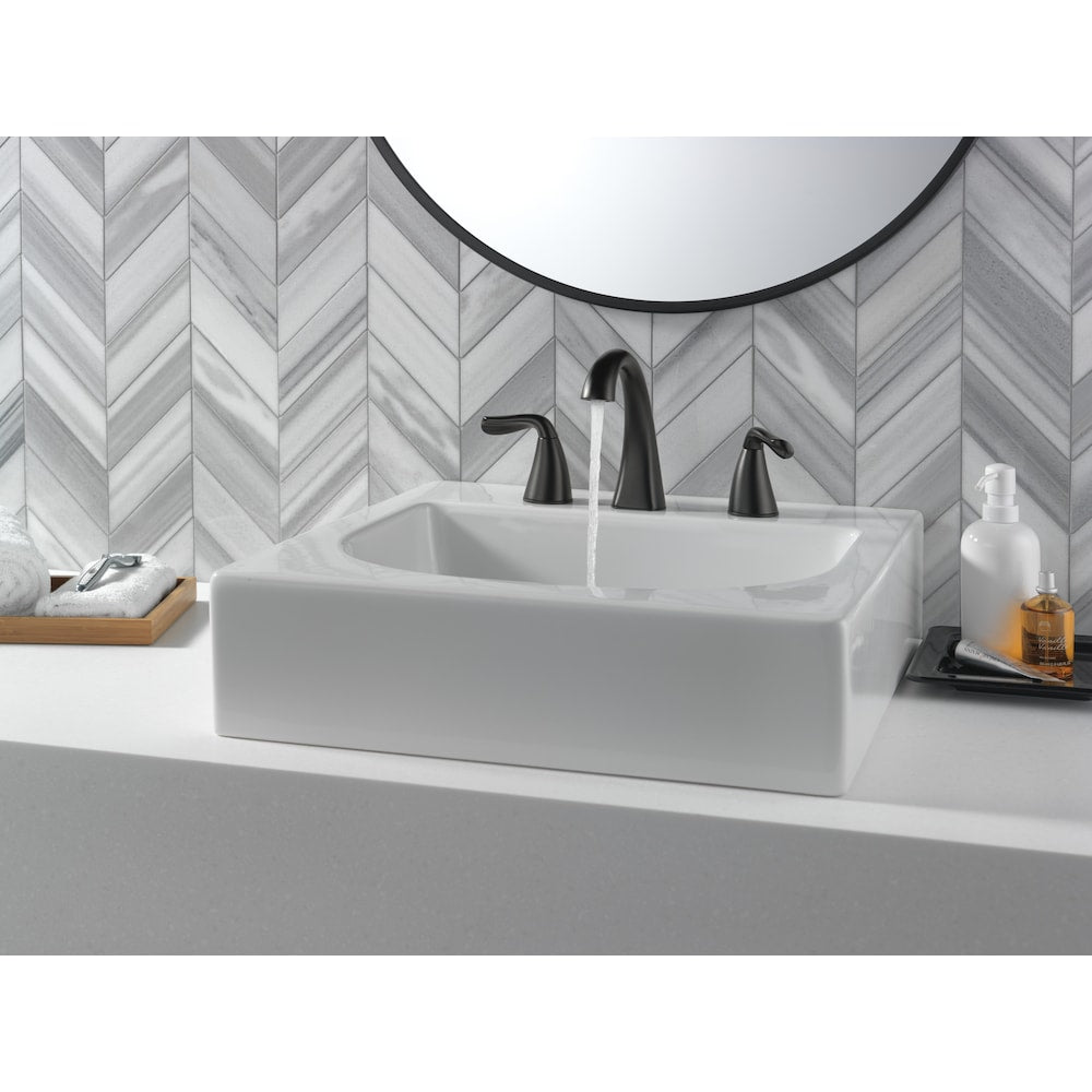 Robinet de lavabo de salle de bain à 2 poignées de 8 po Arvo en noir mat