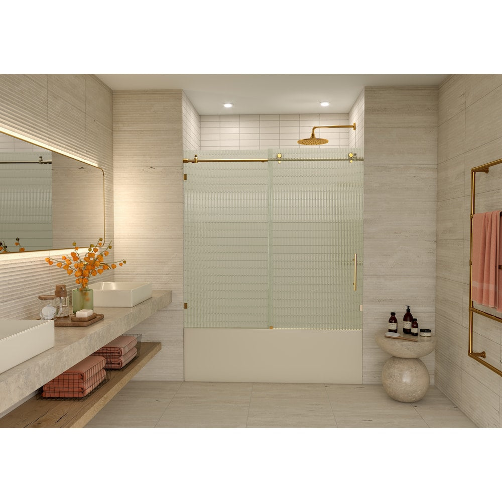 Porte de baignoire coulissante de 56 po à 60 po de largeur x 60 po de hauteur en laiton satiné avec verre cannelé - Côté droit