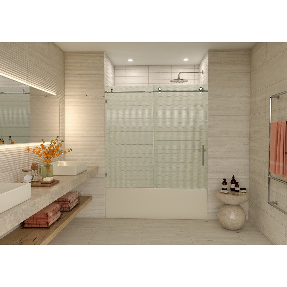 Porte de baignoire coulissante de 56 à 60 pouces de largeur x 60 pouces de hauteur en chrome avec verre cannelé - Côté droit