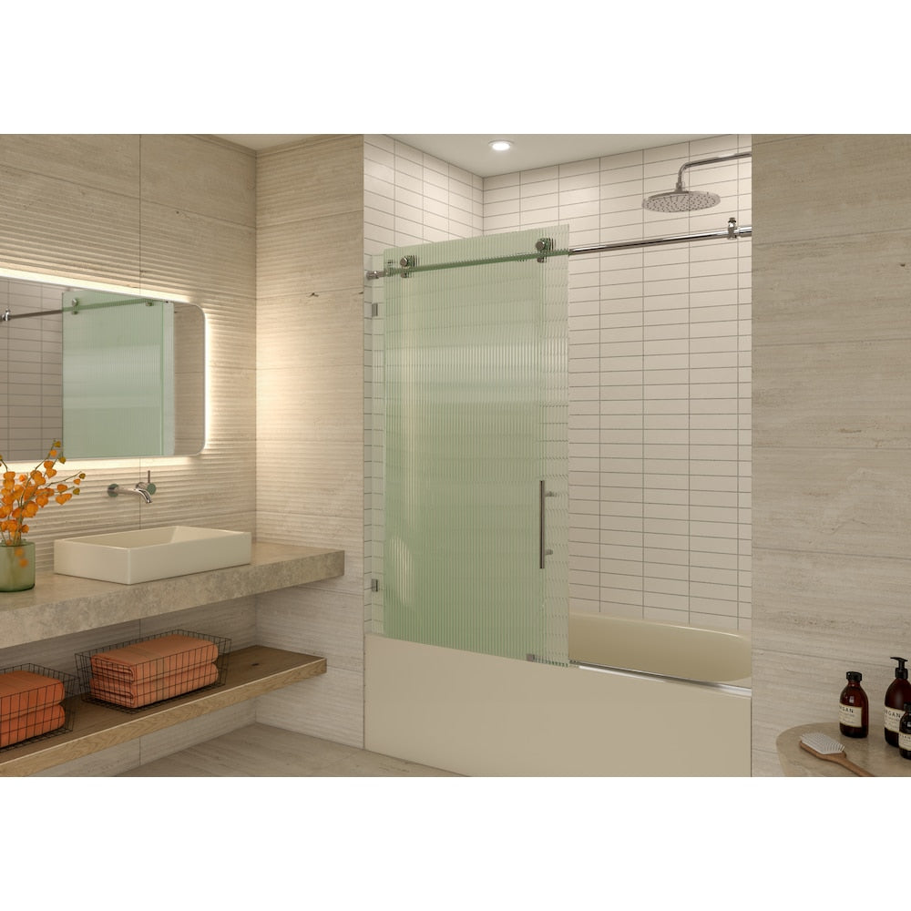 Porte de baignoire coulissante de 56 à 60 pouces de largeur x 60 pouces de hauteur en chrome avec verre cannelé - Côté droit