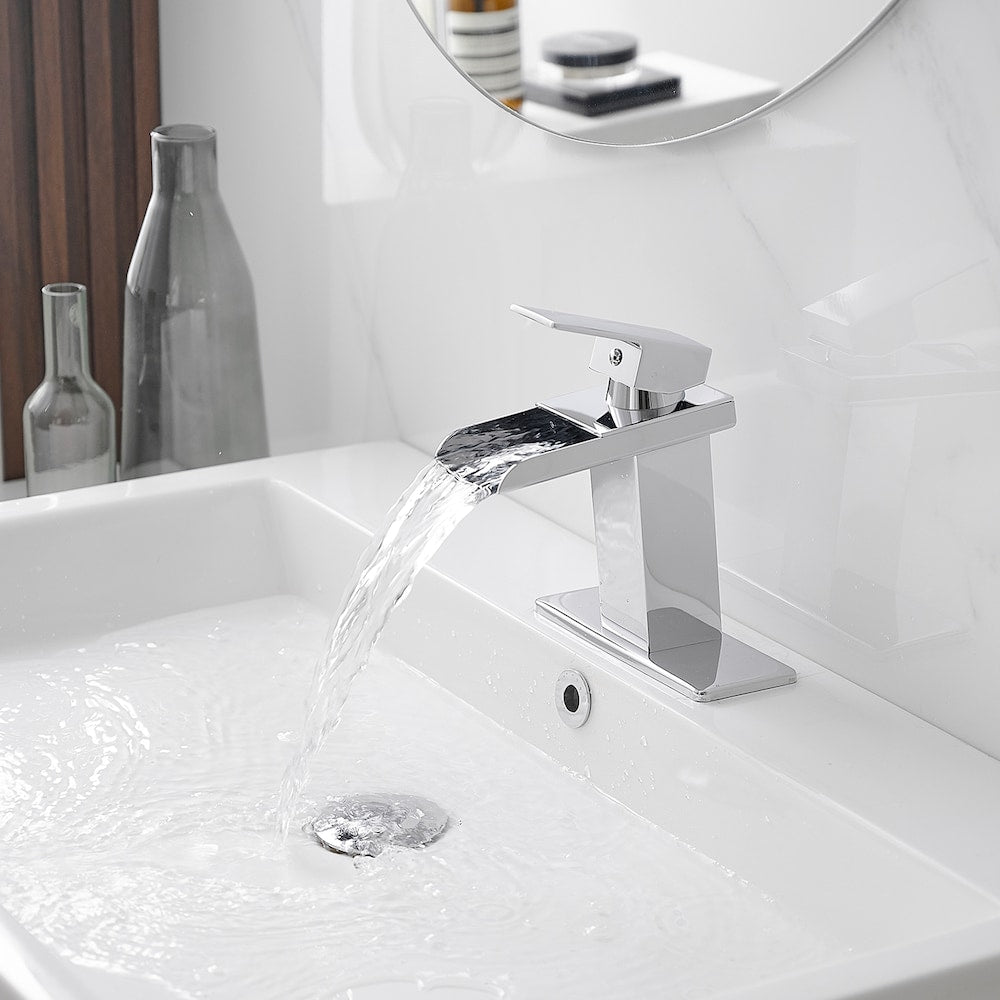 Robinet de salle de bain monotrou à poignée unique avec ensemble de vidage escamotable en chrome poli