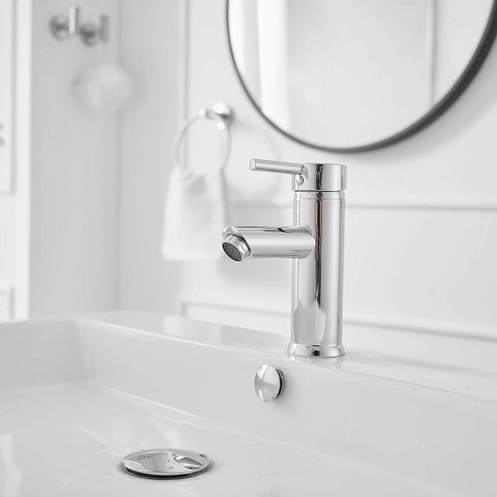 Robinet de salle de bain à poignée unique et trou unique avec bonde escamotable en chrome poli