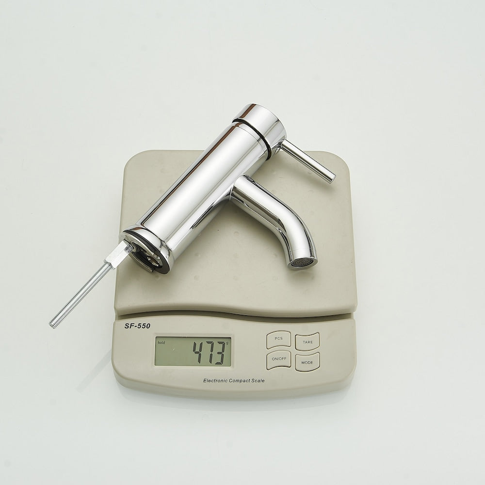 Robinet de salle de bain à poignée unique et trou unique avec bonde escamotable en chrome poli