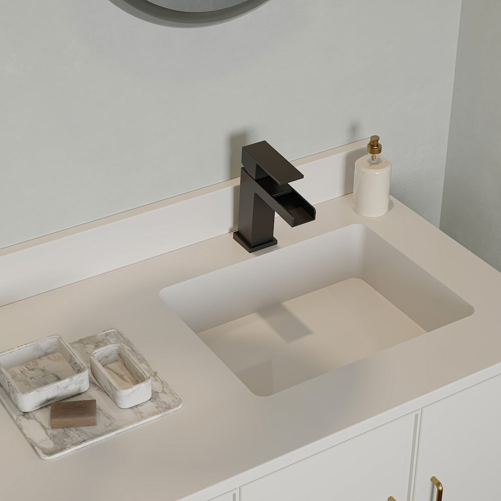 Robinet de salle de bain moderne à poignée unique en cascade, robinet anti-goutte pour lavabo RV en noir